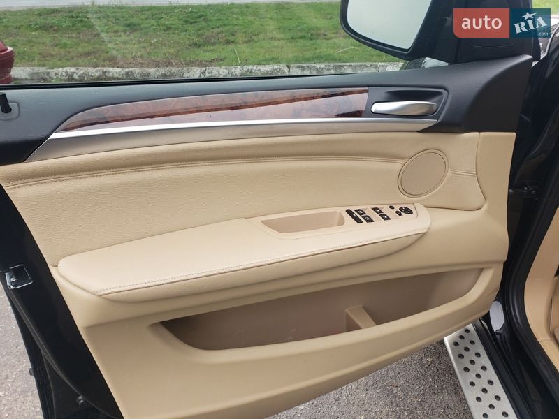 Позашляховик / Кросовер BMW X5 2012 в Києві фото 27 Позашляховик / Кросовер BMW X5 2012 в Києві