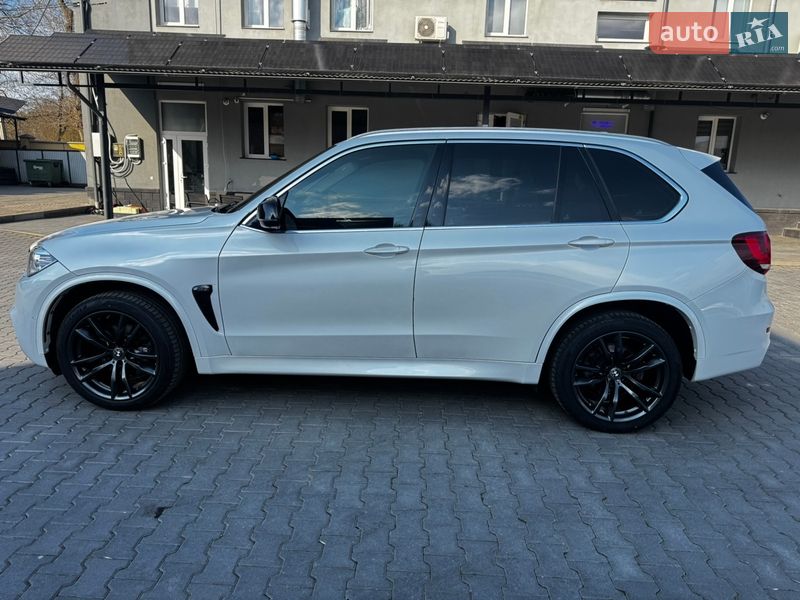 Внедорожник / Кроссовер BMW X5 2016 в Черновцах