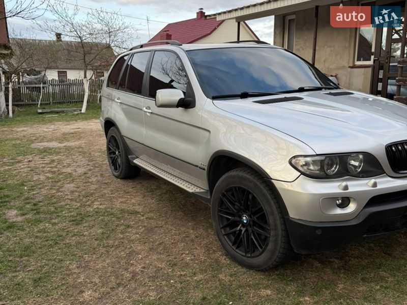 Внедорожник / Кроссовер BMW X5 2004 в Костополе