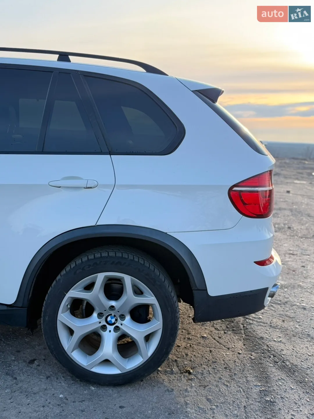 2010 BMW X5 - мініатюра 8