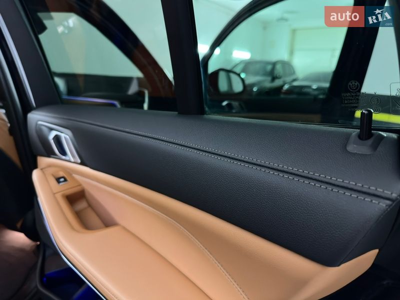 Внедорожник / Кроссовер BMW X5 2022 в Казатине