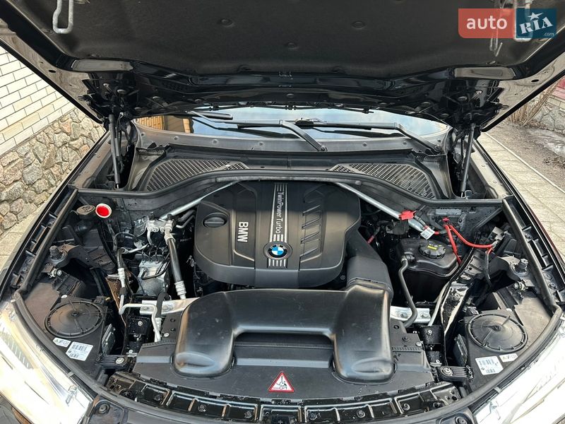 Внедорожник / Кроссовер BMW X5 2014 в Полтаве