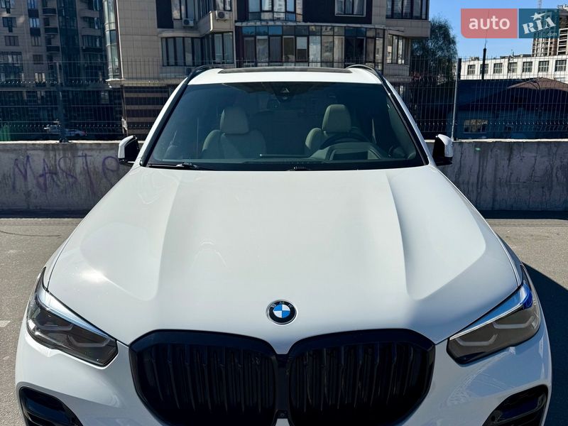 Внедорожник / Кроссовер BMW X5 2022 в Киеве