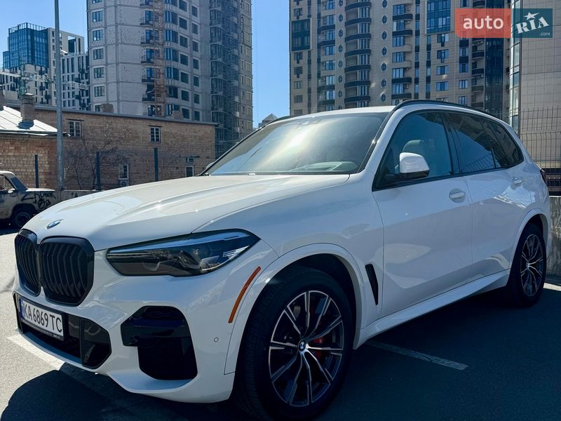 Внедорожник / Кроссовер BMW X5 2022 в Киеве