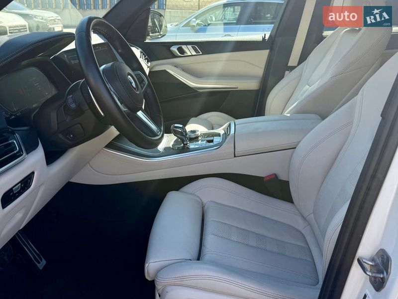 Внедорожник / Кроссовер BMW X5 2022 в Киеве