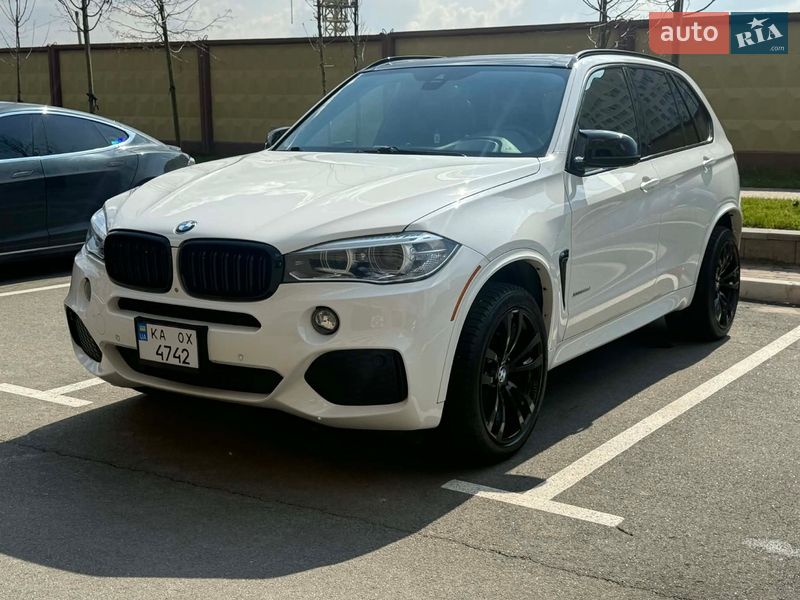 Внедорожник / Кроссовер BMW X5 2014 в Софиевской Борщаговке