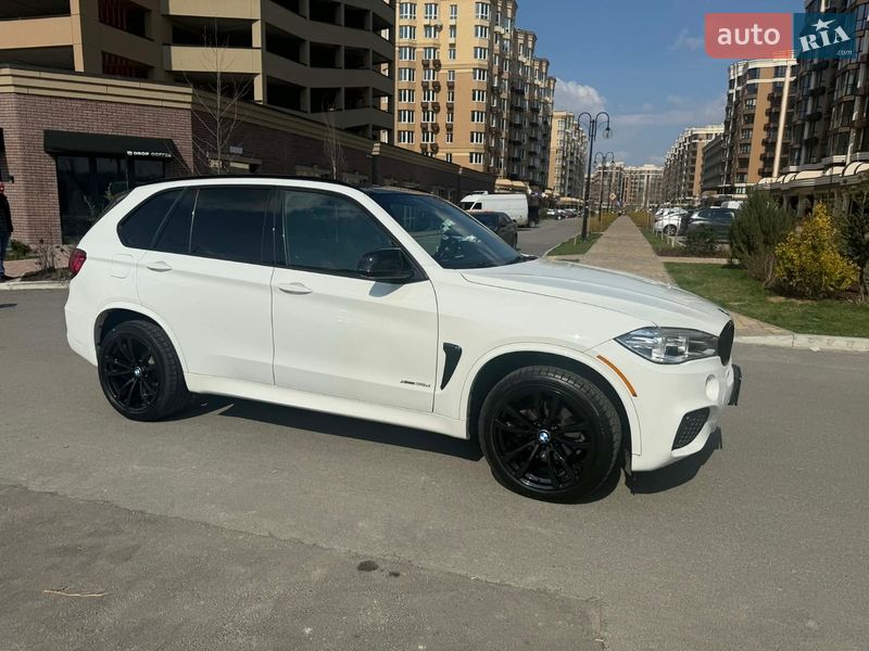 Внедорожник / Кроссовер BMW X5 2014 в Софиевской Борщаговке