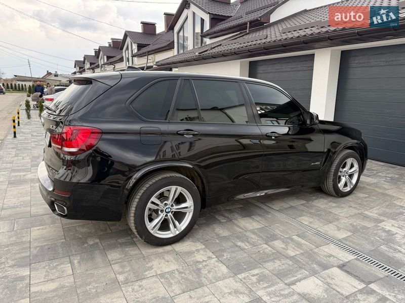 Внедорожник / Кроссовер BMW X5 2017 в Хмельницком