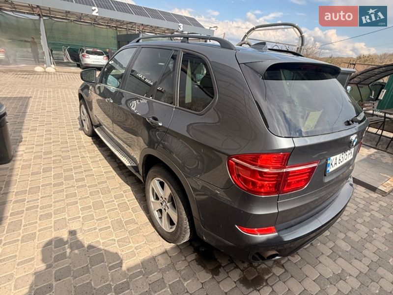 Внедорожник / Кроссовер BMW X5 2012 в Ромнах