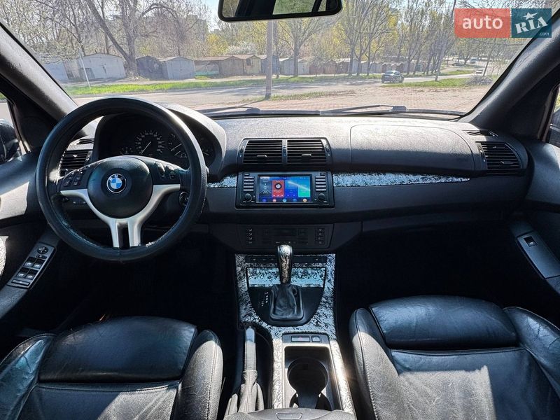 Внедорожник / Кроссовер BMW X5 2002 в Запорожье