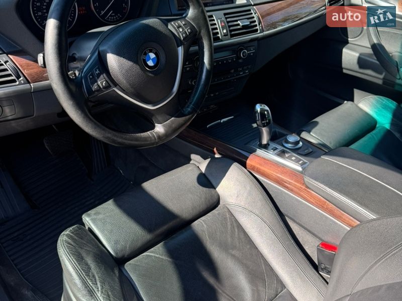 Позашляховик / Кросовер BMW X5 2008 в Києві фото 6 Позашляховик / Кросовер BMW X5 2008 в Києві
