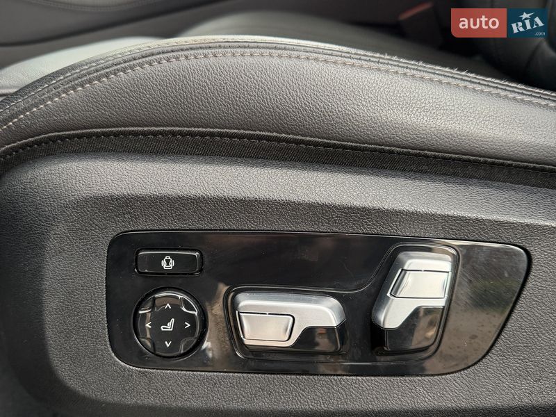 Позашляховик / Кросовер BMW X5 2020 в Нововолинську