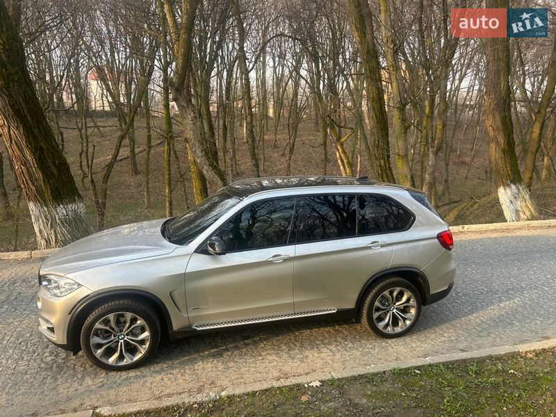 Позашляховик / Кросовер BMW X5 2014 в Чернівцях