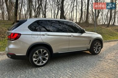 Внедорожник / Кроссовер BMW X5 2014 в Черновцах