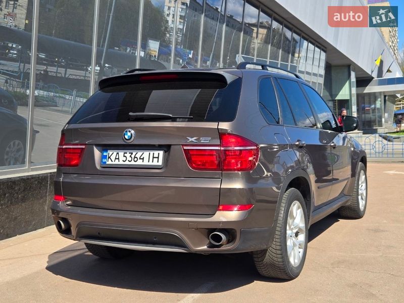 Позашляховик / Кросовер BMW X5 2011 в Києві