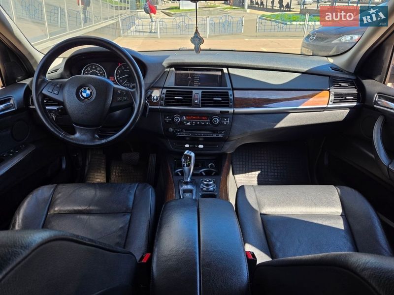 Позашляховик / Кросовер BMW X5 2011 в Києві