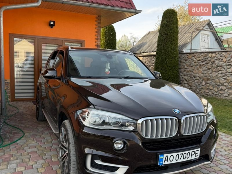Внедорожник / Кроссовер BMW X5 2014 в Тячеве