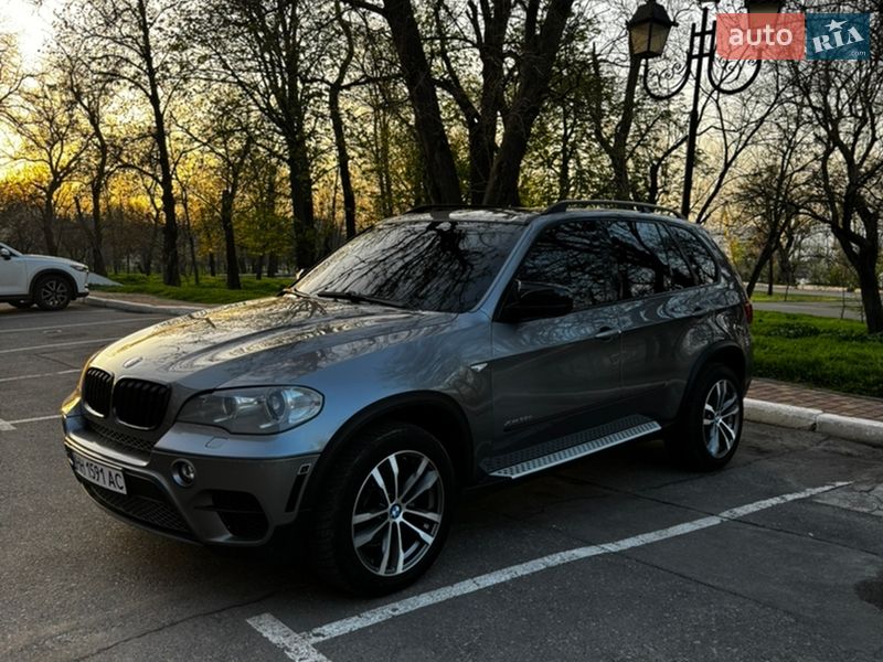 Позашляховик / Кросовер BMW X5 2012 в Одесі фото 8 Позашляховик / Кросовер BMW X5 2012 в Одесі