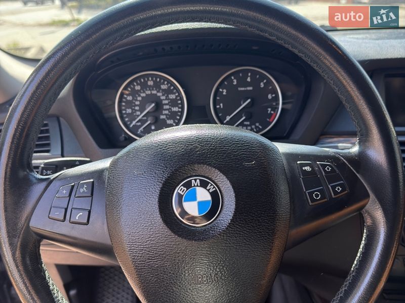 Внедорожник / Кроссовер BMW X5 2009 в Хмельницком
