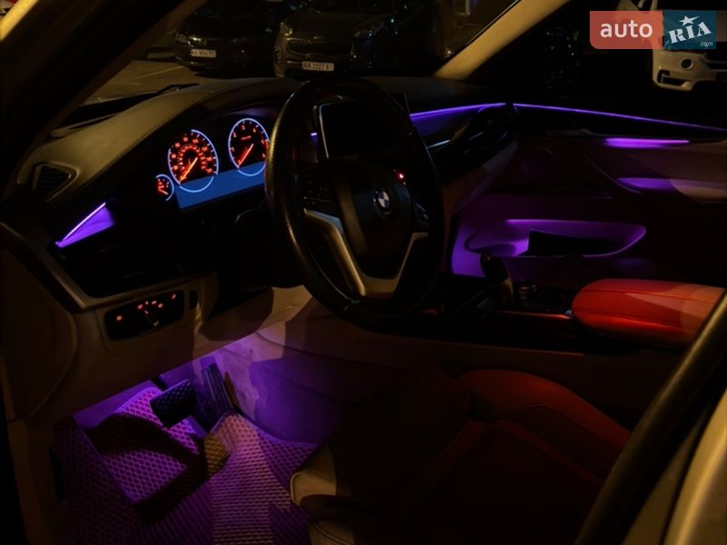 Внедорожник / Кроссовер BMW X5 2014 в Киеве