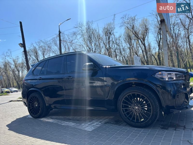 Внедорожник / Кроссовер BMW X5 2015 в Днепре