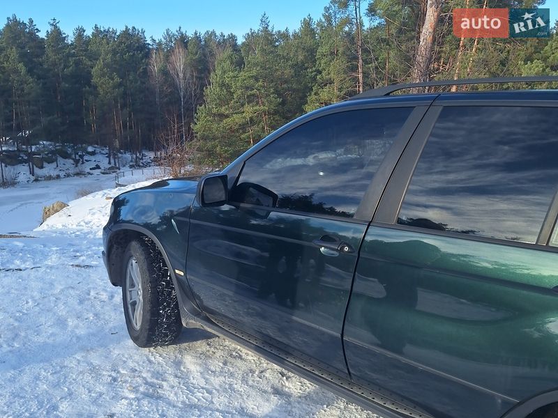 Внедорожник / Кроссовер BMW X5 2004 в Коростышеве