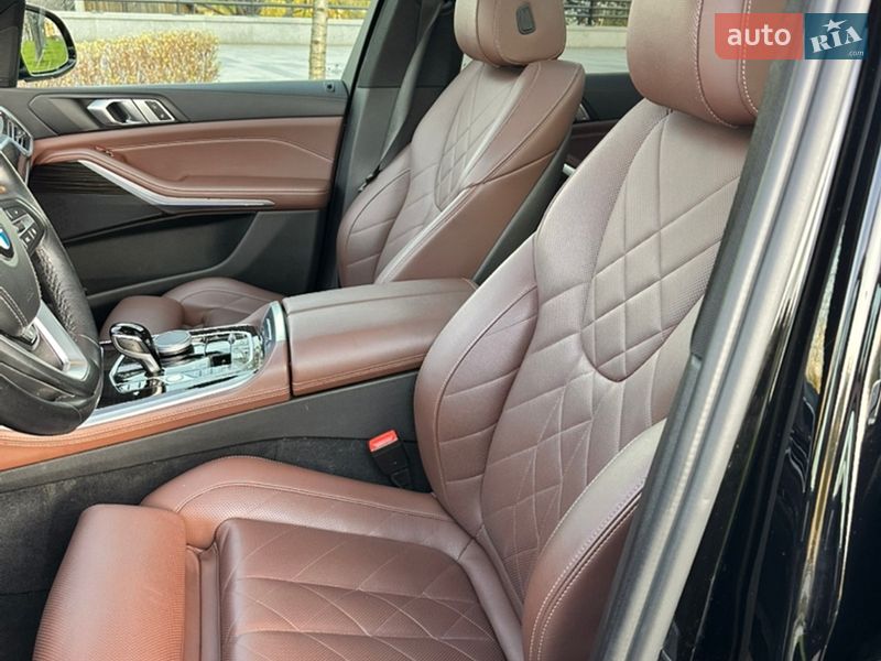 Позашляховик / Кросовер BMW X5 2022 в Дніпрі