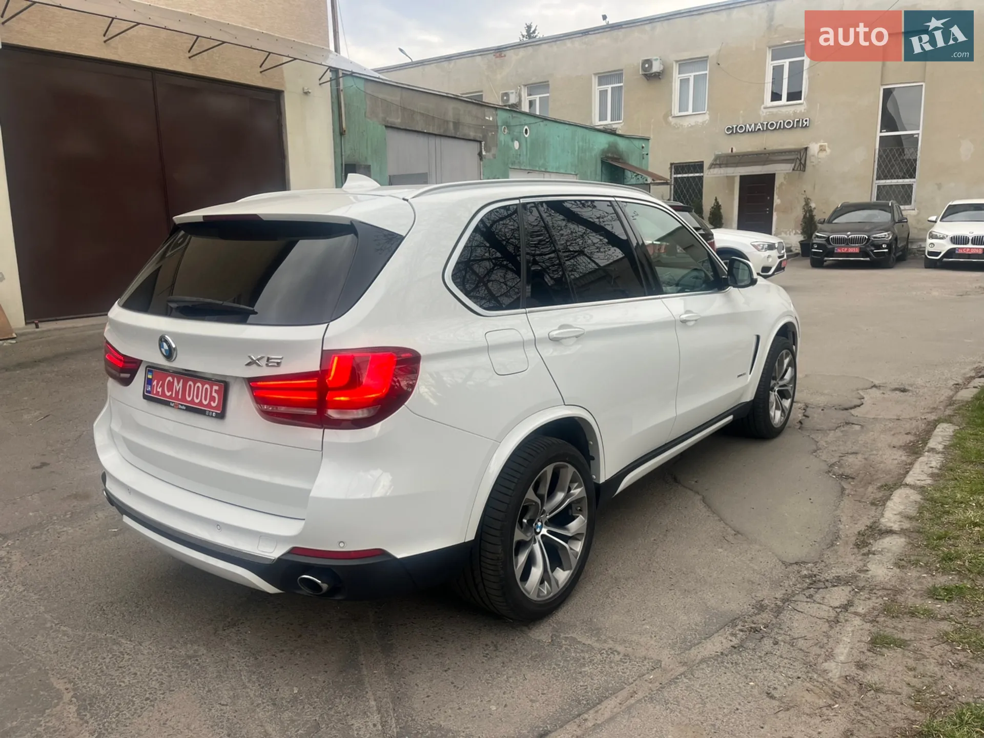 2017 BMW X5 - мініатюра 2