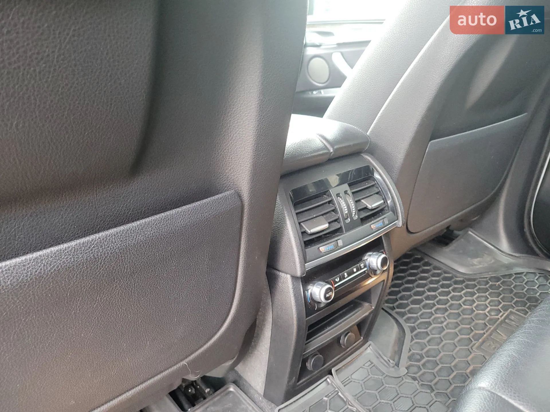 2014 BMW X5 - мініатюра 15