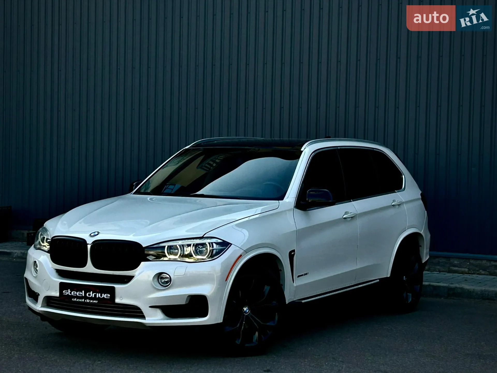 2015 BMW X5 - фото 1