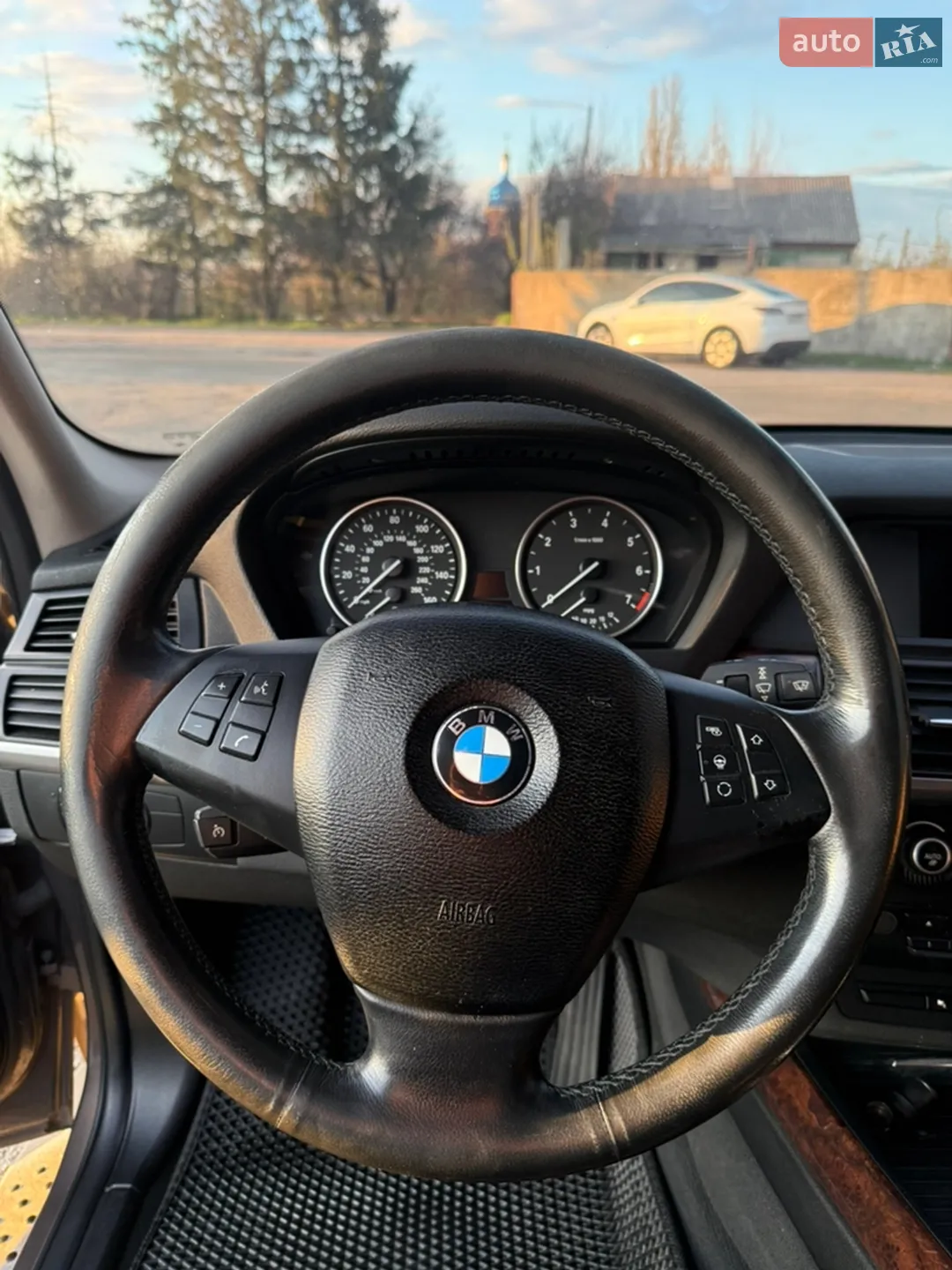 2010 BMW X5 - мініатюра 15