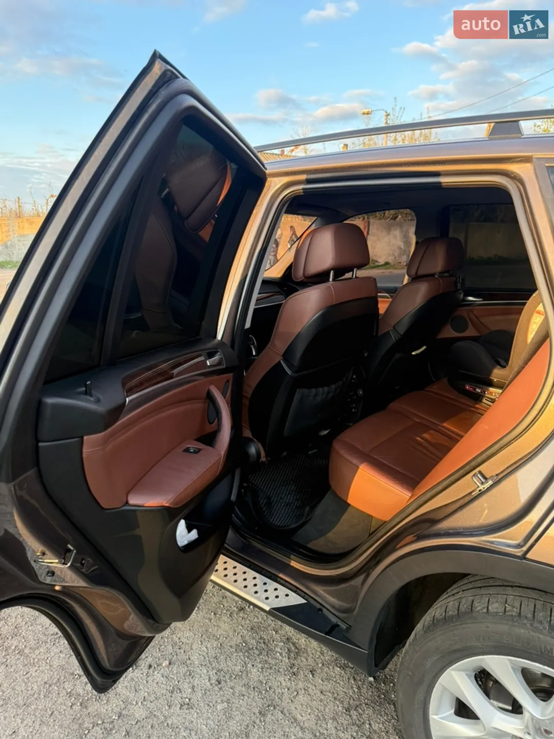 2010 BMW X5 - мініатюра 20