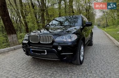 Позашляховик / Кросовер BMW X5 2012 в Чернівцях