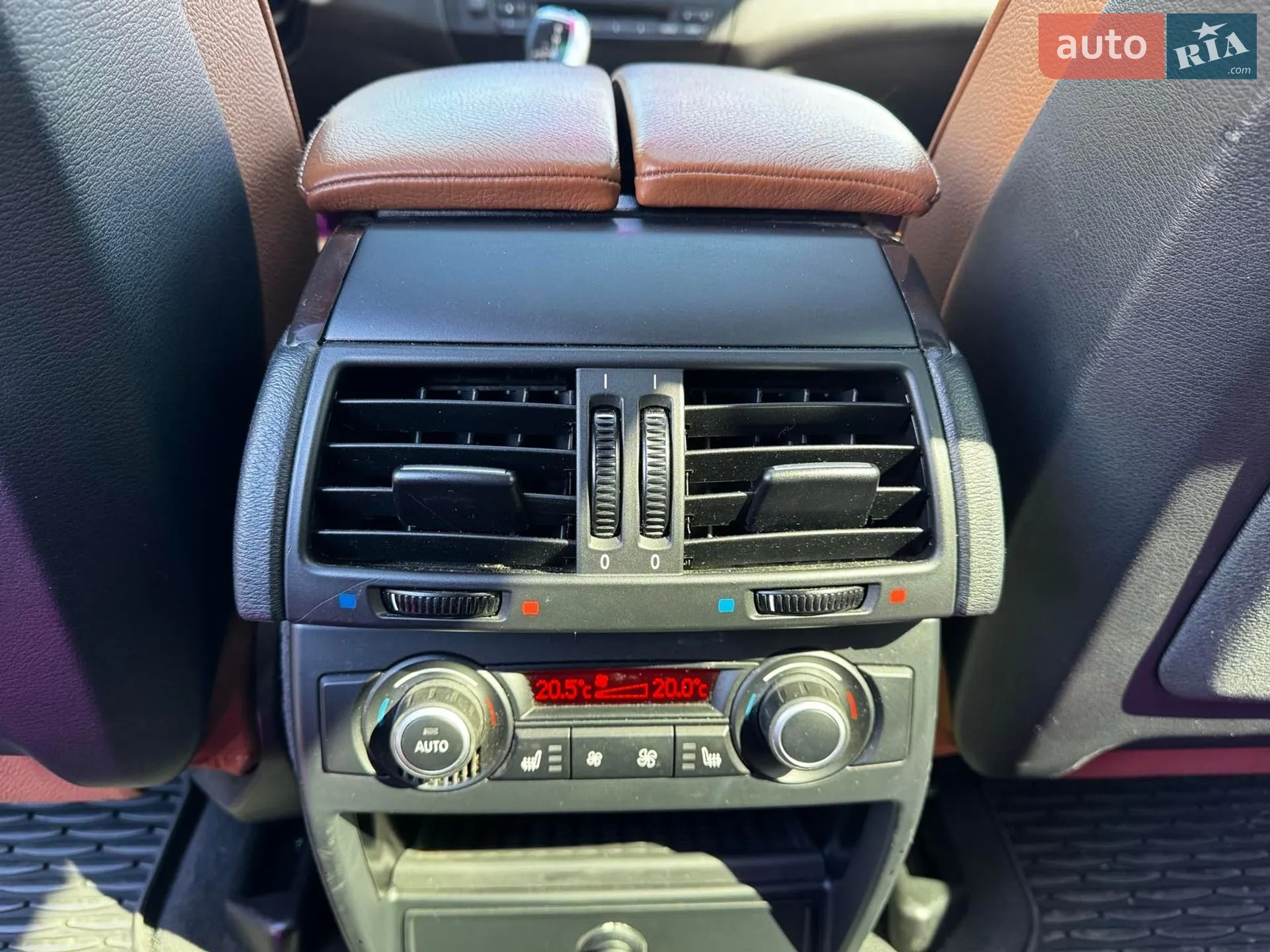 2010 BMW X5 - мініатюра 33