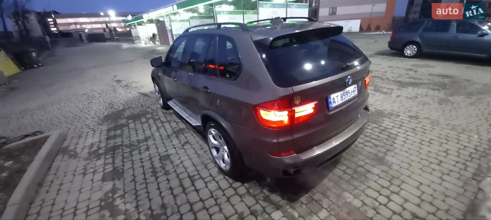 2010 BMW X5 - мініатюра 9