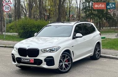 Внедорожник / Кроссовер BMW X5 2022 в Киеве