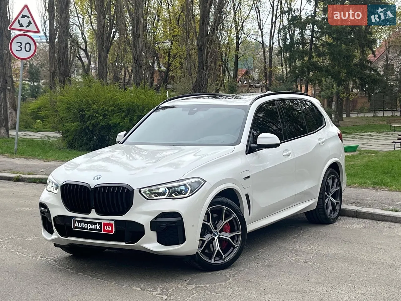 2022 Volvo XC40 - мініатюра 33
