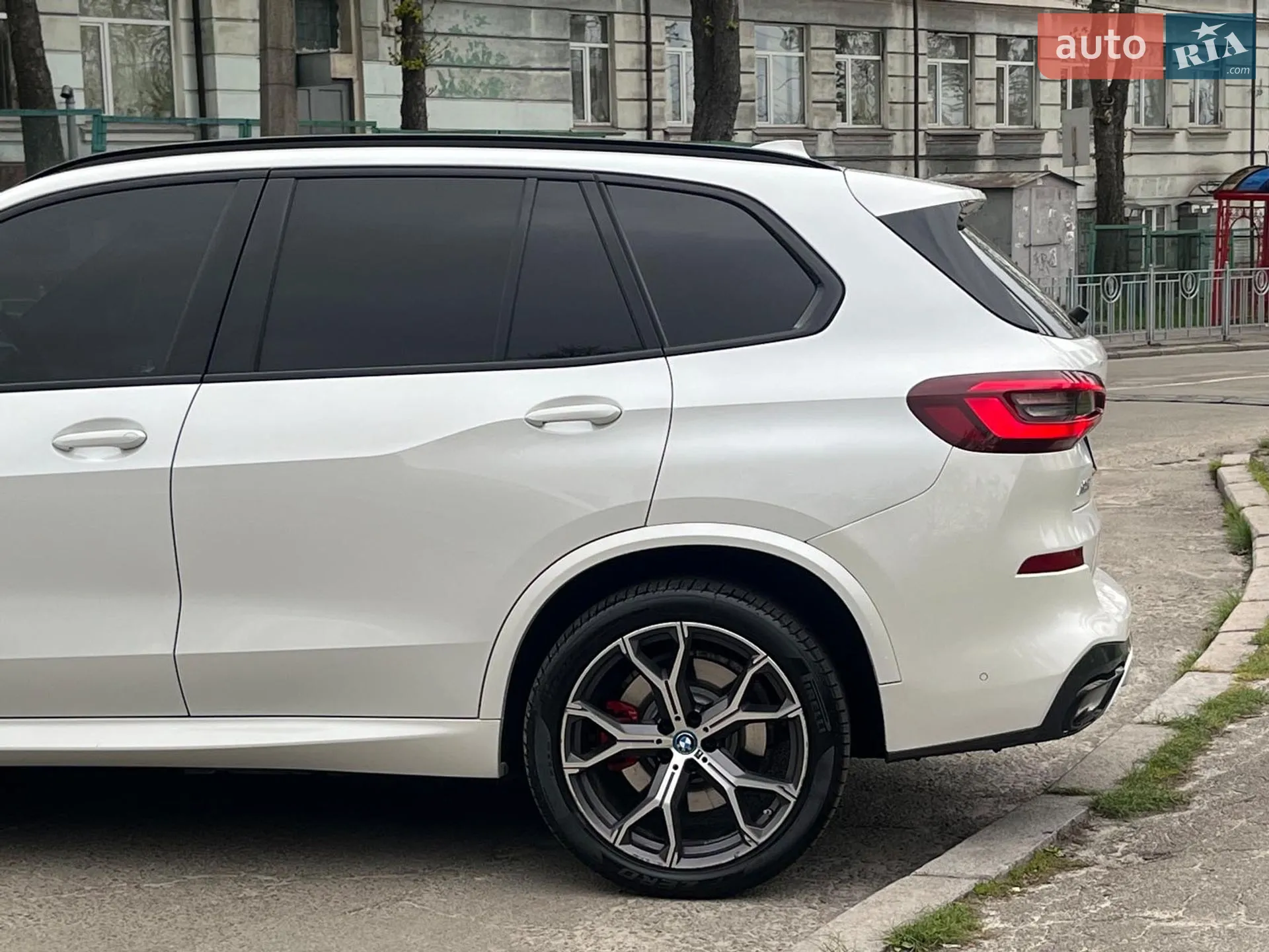 2022 BMW X5 - мініатюра 17