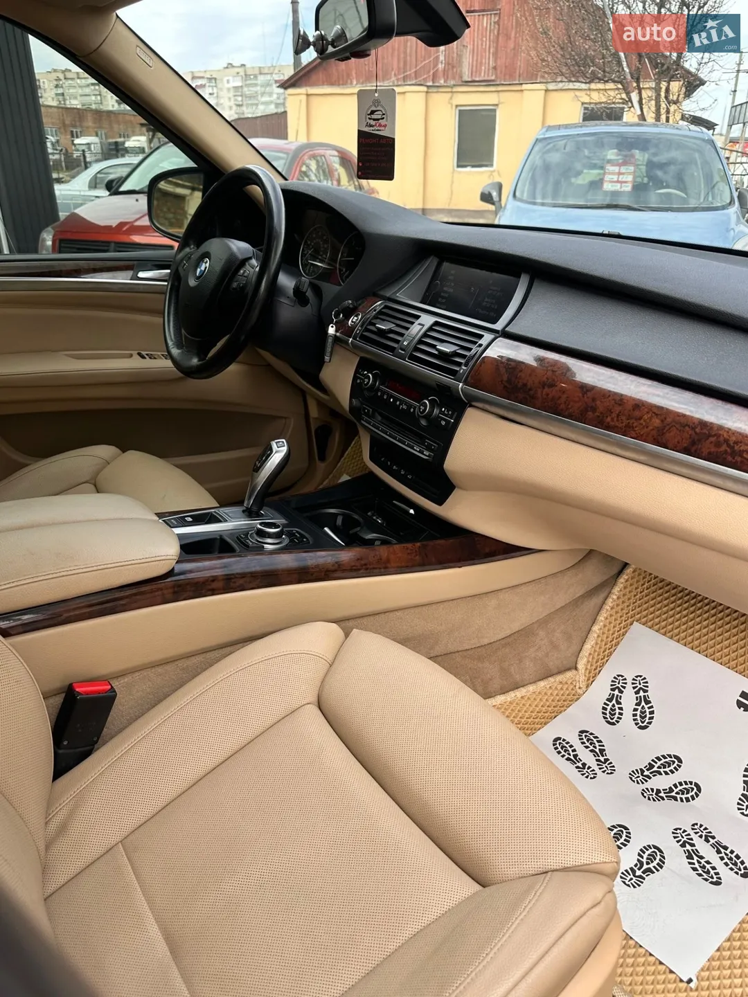 2010 BMW X5 - мініатюра 6