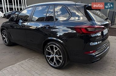 Внедорожник / Кроссовер BMW X5 2022 в Киеве