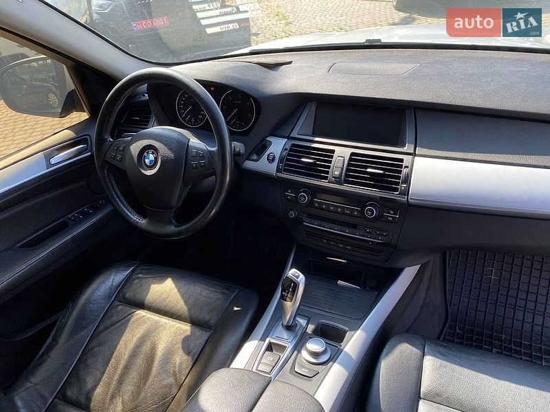 Внедорожник / Кроссовер BMW X5 2009 в Львове