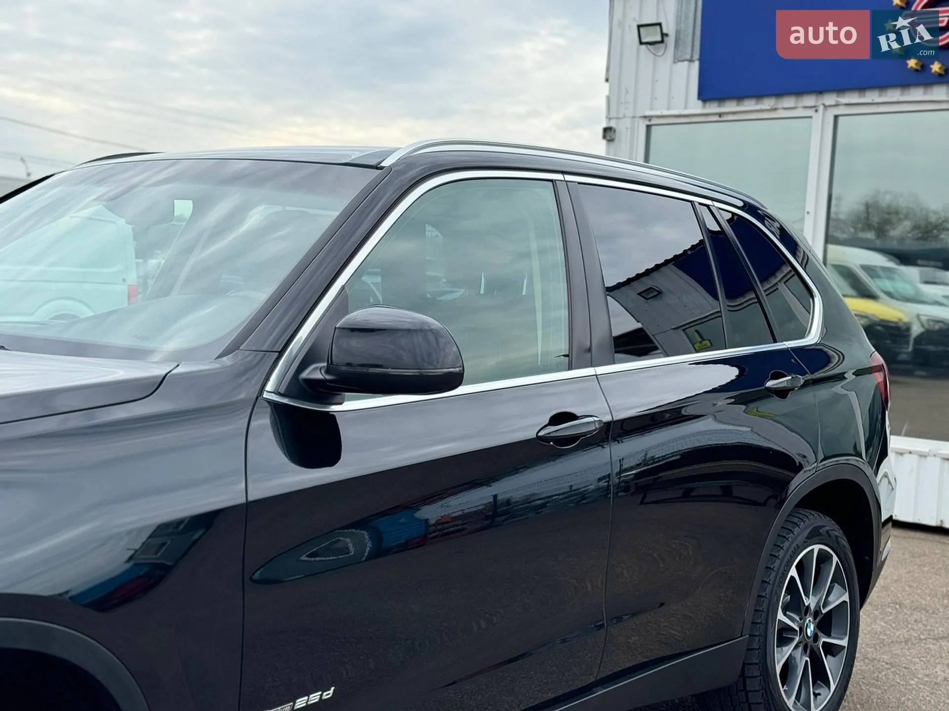 2017 BMW X5 - мініатюра 20