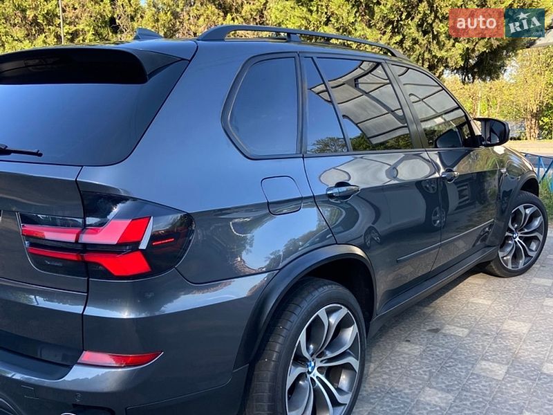 Внедорожник / Кроссовер BMW X5 2013 в Ужгороде