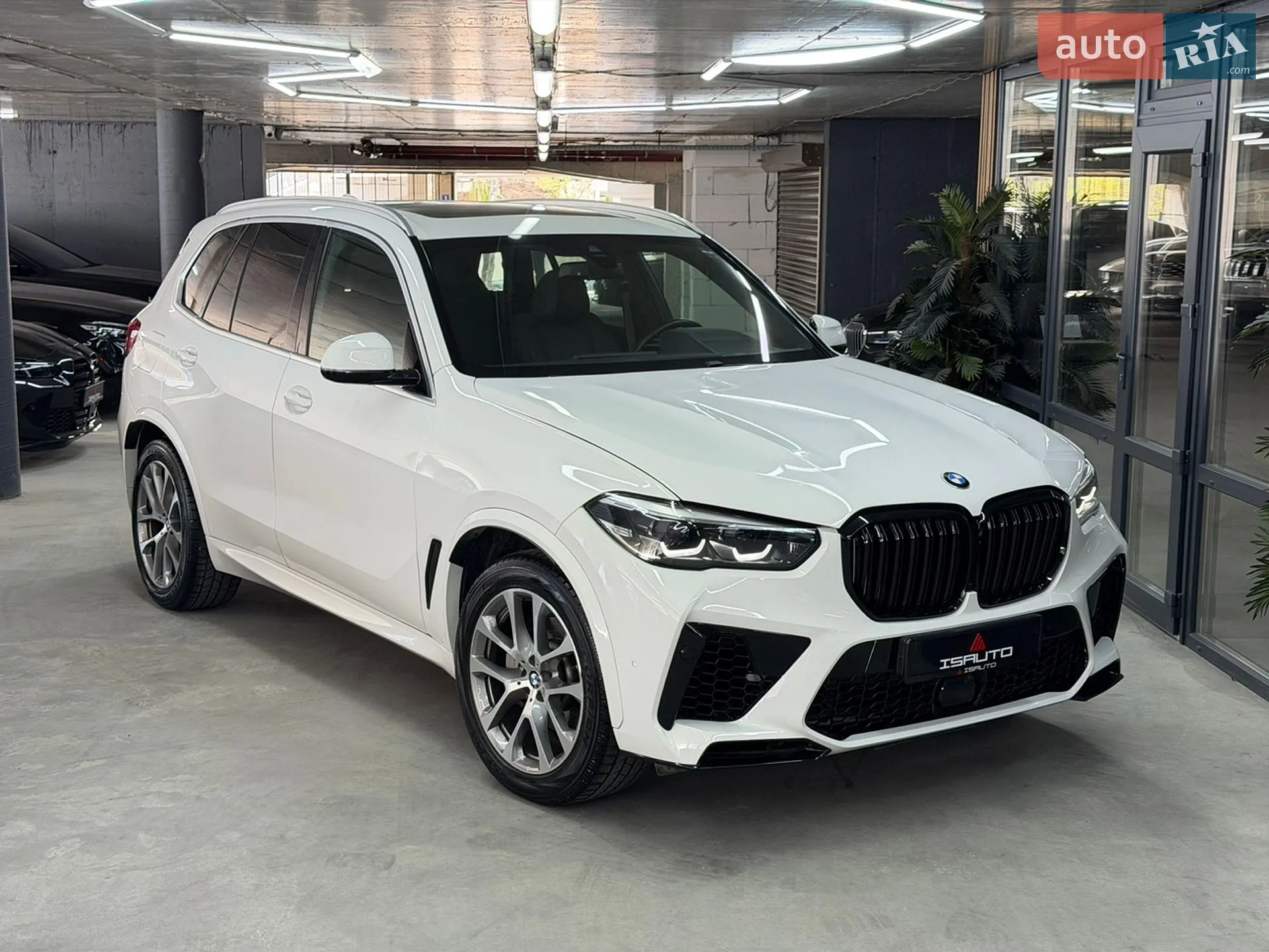 2019 BMW X5 - фото 1