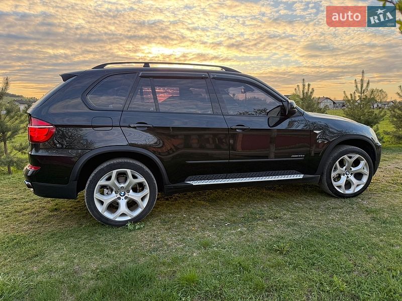 Внедорожник / Кроссовер BMW X5 2011 в Ивано-Франковске