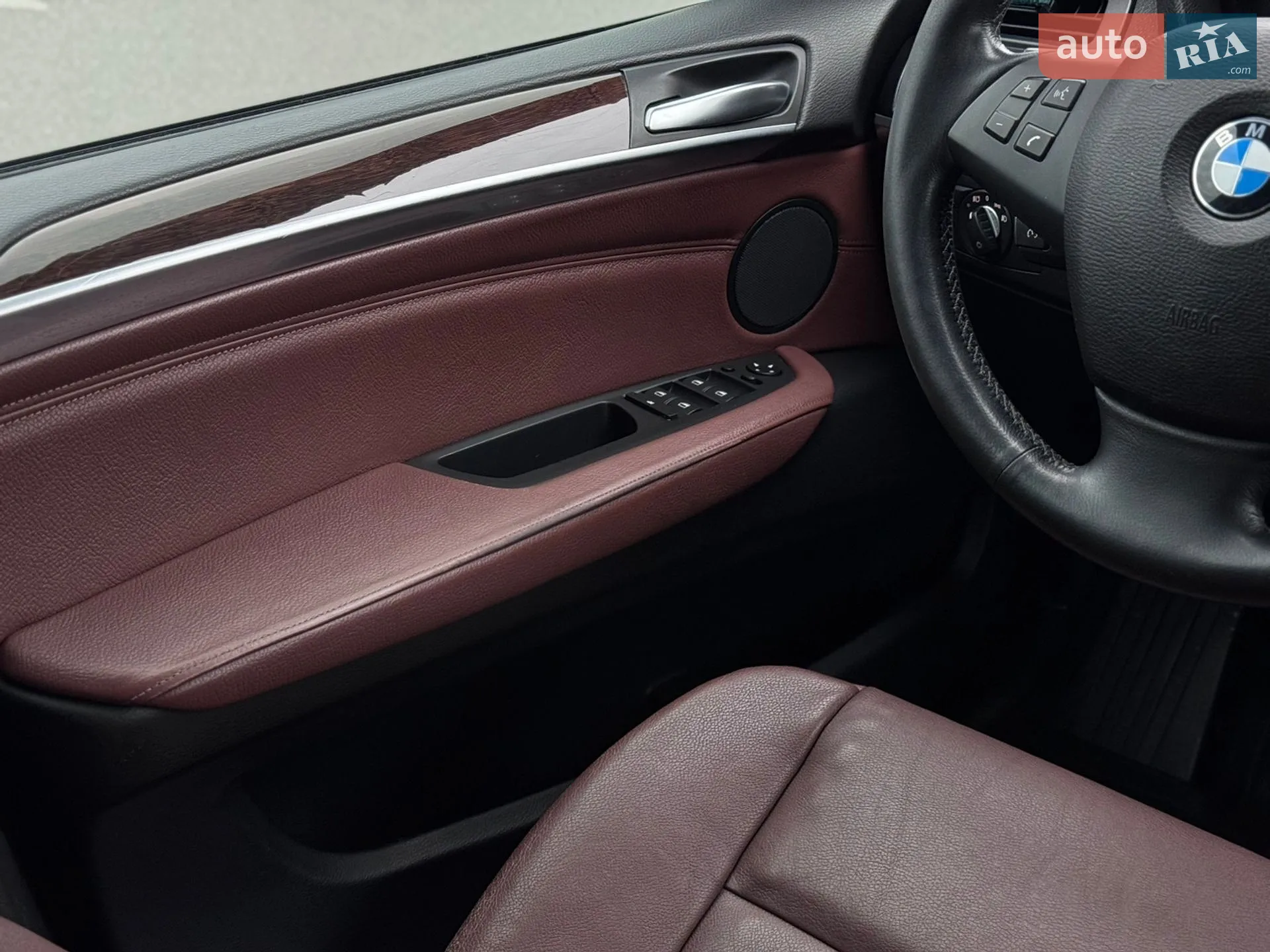 2011 BMW X5 - мініатюра 37