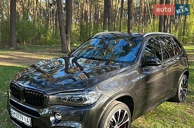 Внедорожник / Кроссовер BMW X5 2016 в Житомире