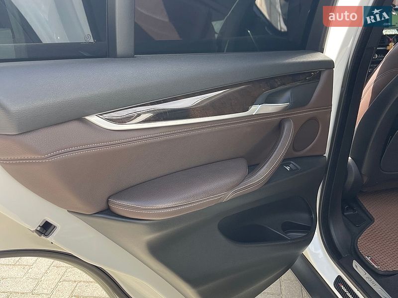 Внедорожник / Кроссовер BMW X5 2014 в Харькове
