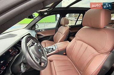 Внедорожник / Кроссовер BMW X5 2018 в Киеве