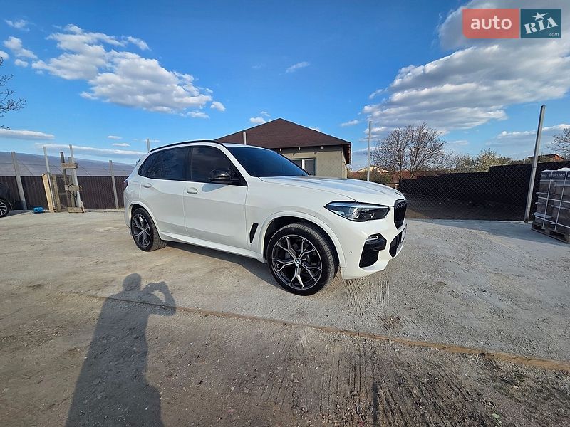 Внедорожник / Кроссовер BMW X5 2019 в Харькове